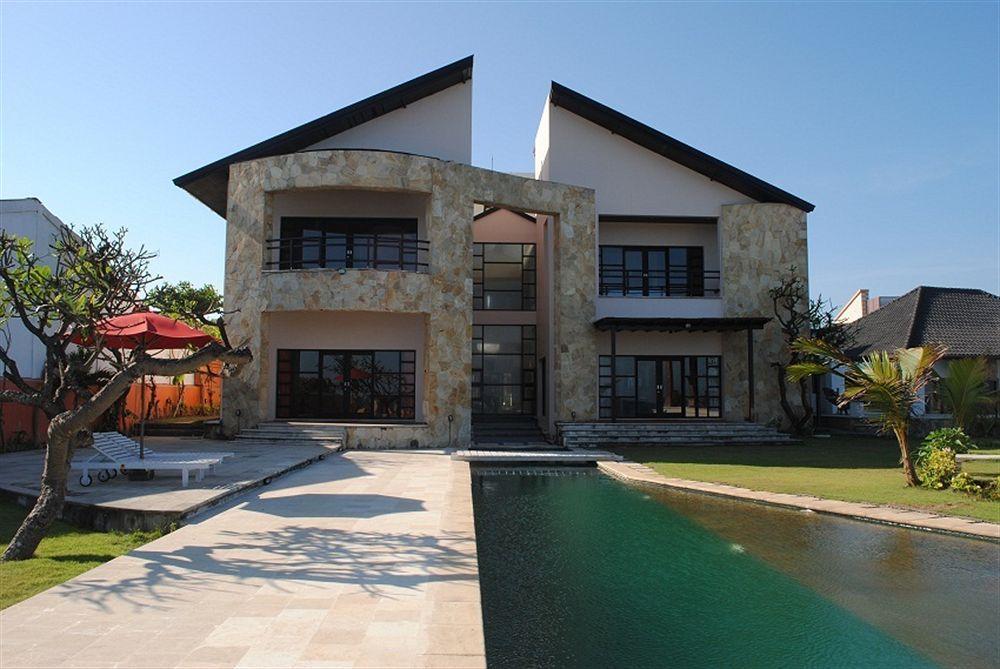 Suarti Resort, Villas & Gallery Ketewel Eksteriør billede