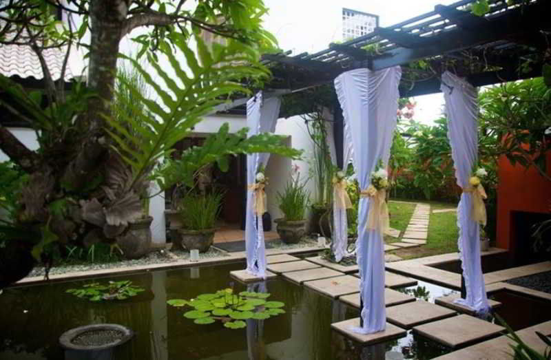 Suarti Resort, Villas & Gallery Ketewel Eksteriør billede