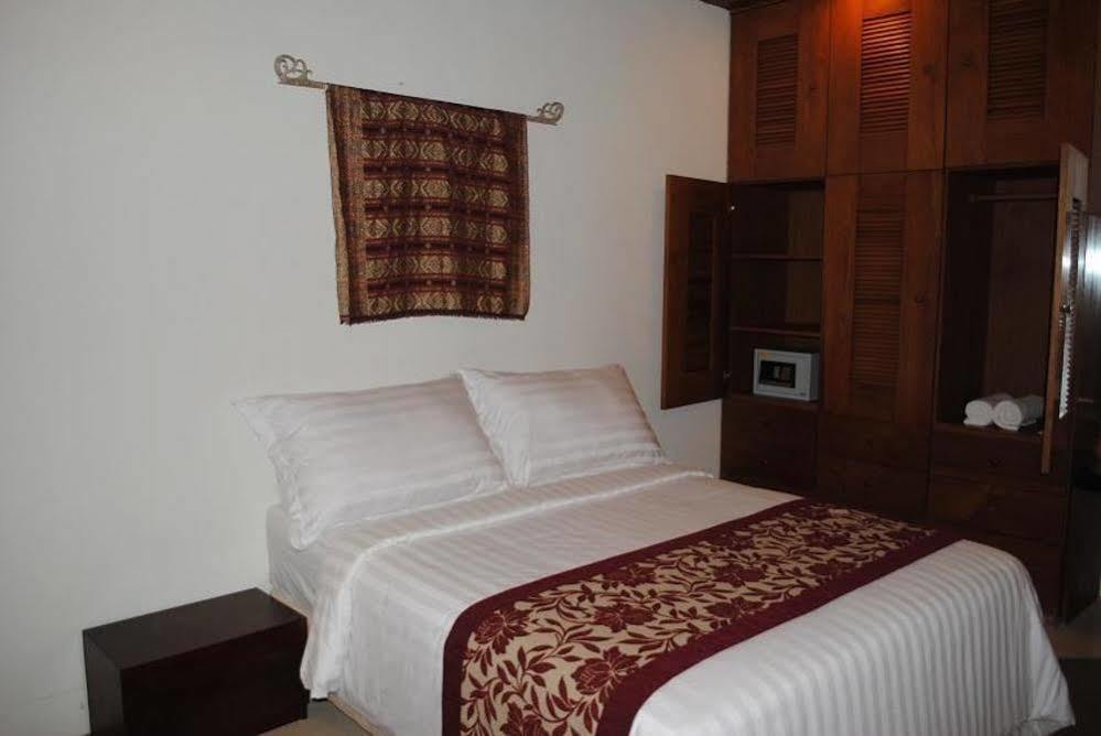 Suarti Resort, Villas & Gallery Ketewel Eksteriør billede