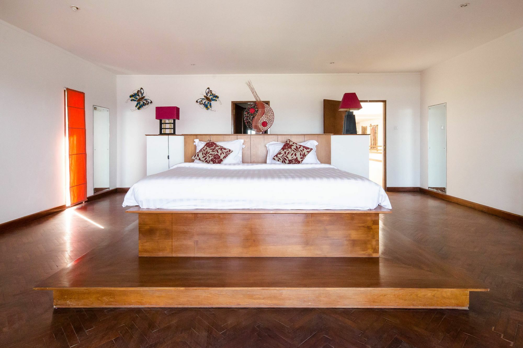 Suarti Resort, Villas & Gallery Ketewel Eksteriør billede